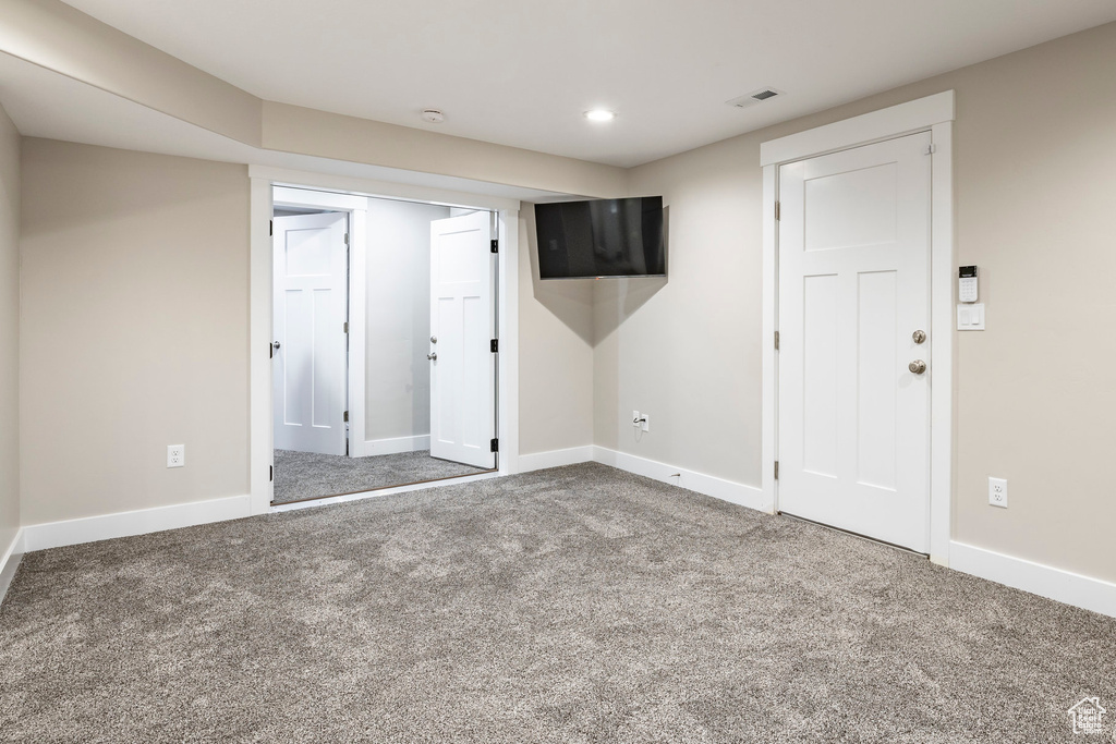 681 S VANCE DR Layton, UT 84041