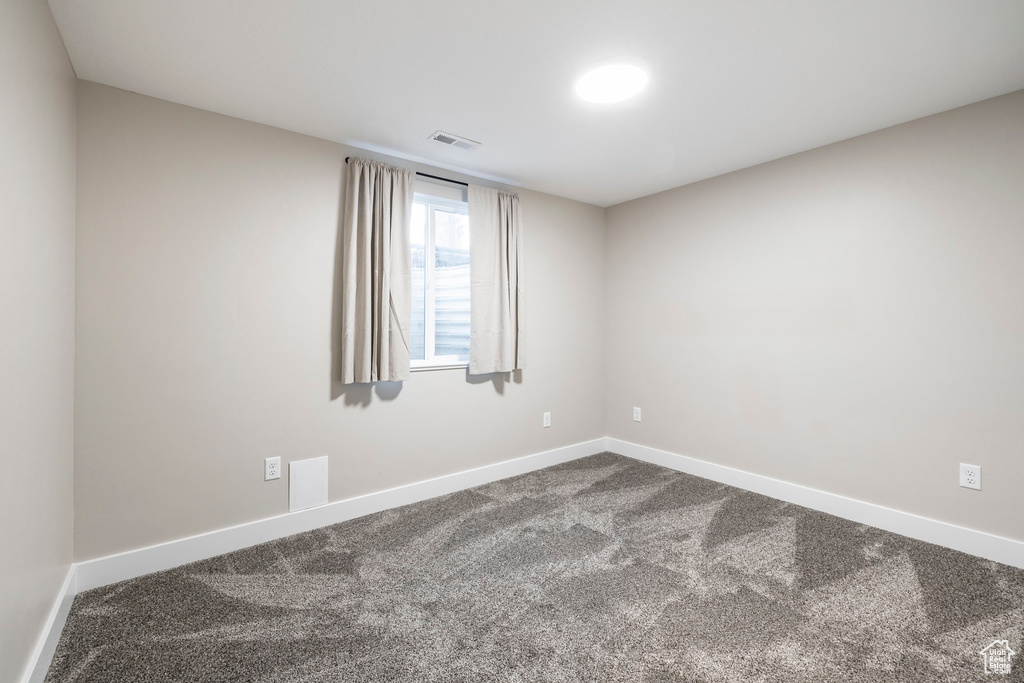 681 S VANCE DR Layton, UT 84041