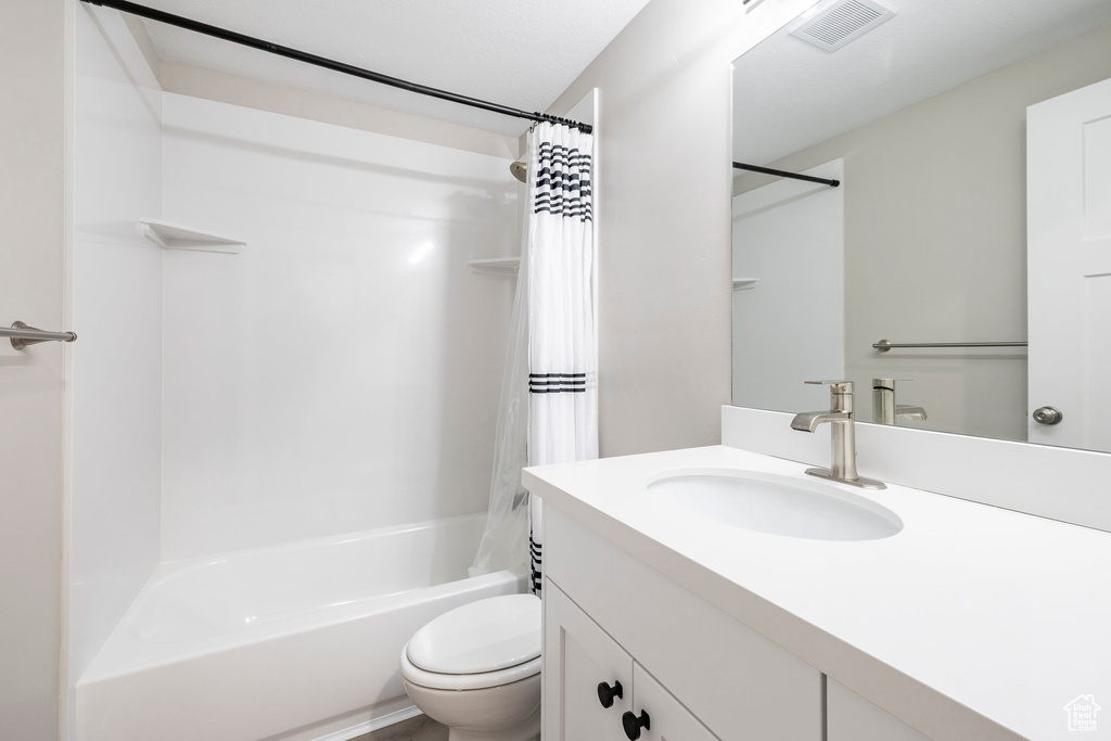 681 S VANCE DR Layton, UT 84041