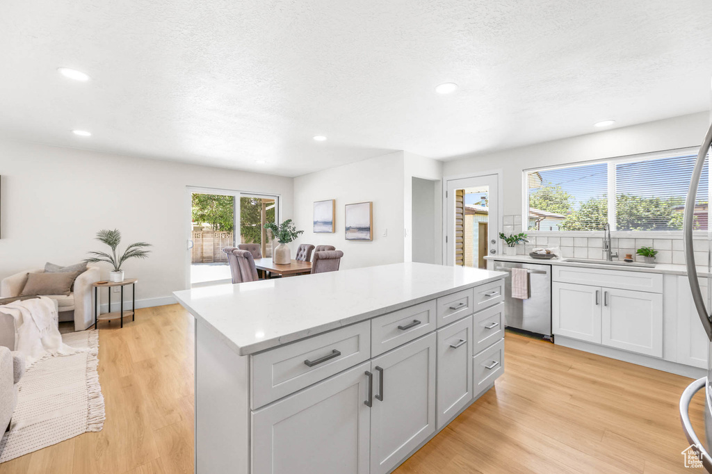 972 E 5245 S Murray, UT 84117