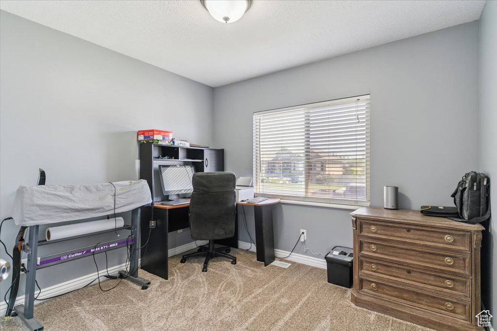 4836 W 4825 S Hooper, UT 84315