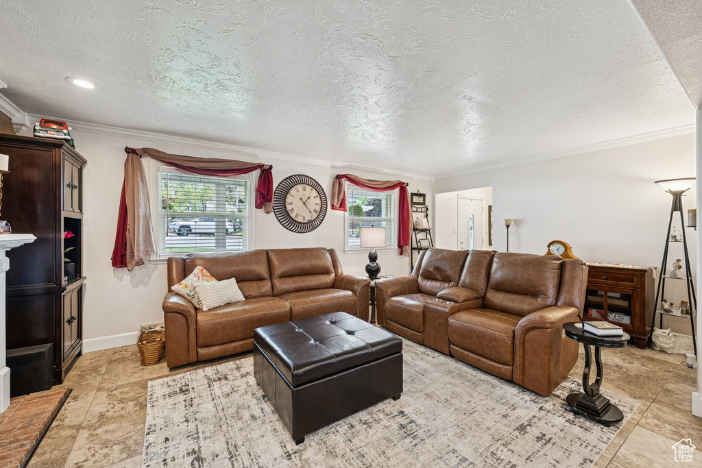 747 EASTHILLS DR Bountiful, UT 84010