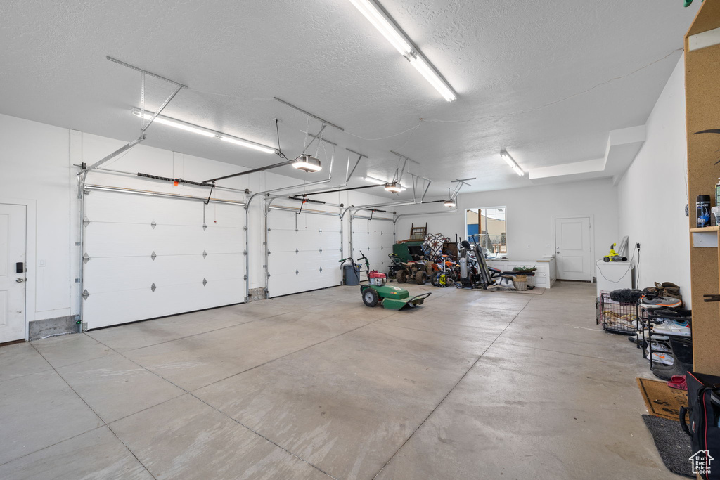 105 W HUMMINGBIRD LN Erda, UT 84074
