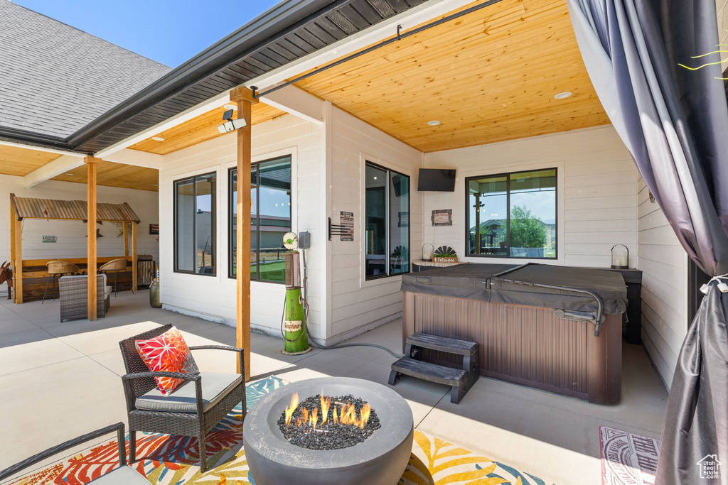 105 W HUMMINGBIRD LN Erda, UT 84074