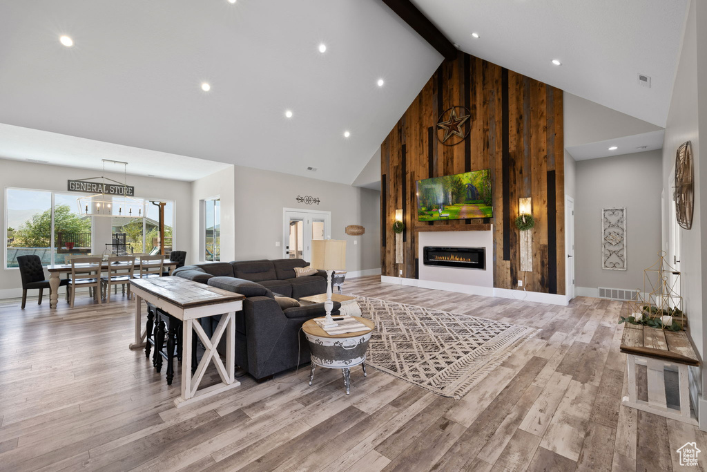 105 W HUMMINGBIRD LN Erda, UT 84074