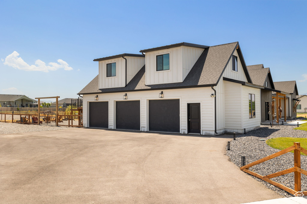 105 W HUMMINGBIRD LN Erda, UT 84074