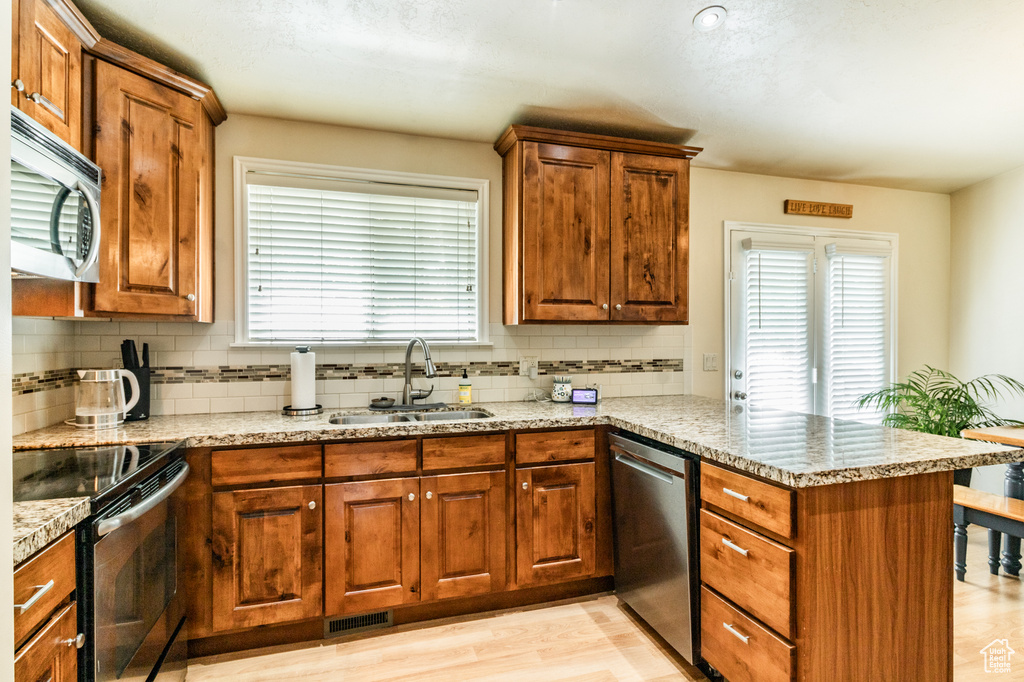 7222 S CHRISTALEE CT West Jordan, UT 84084