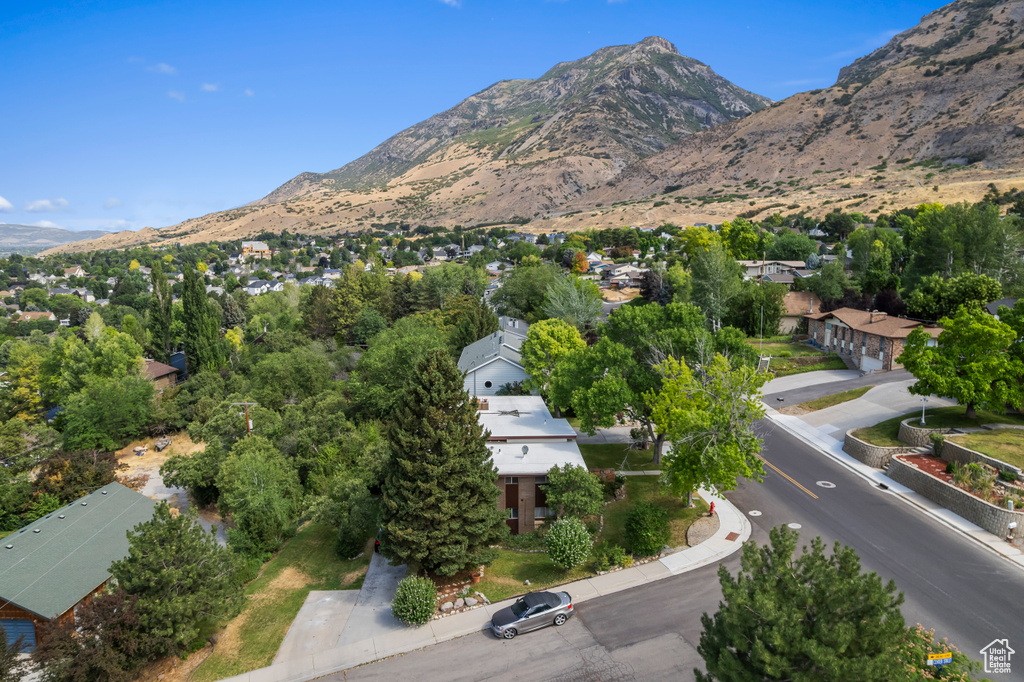 11 N 1300 E Pleasant Grove, UT 84062