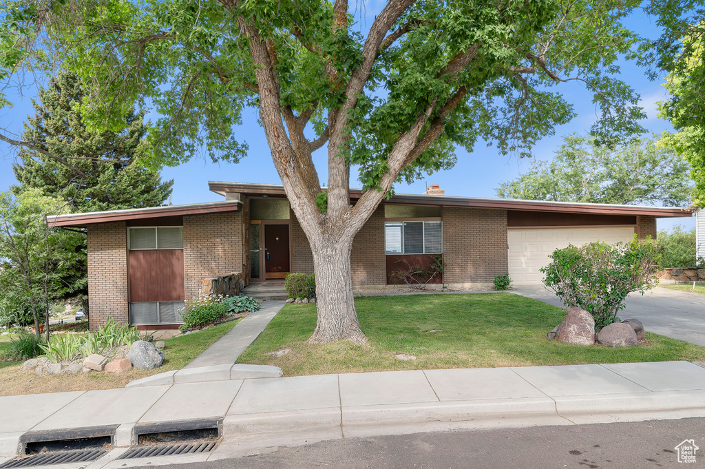 11 N 1300 E Pleasant Grove, UT 84062