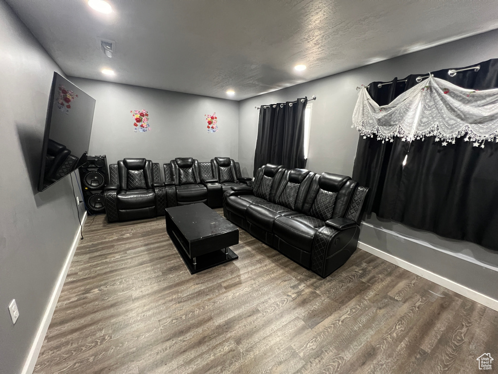 1987 S KATIES WAY Clearfield, UT 84015