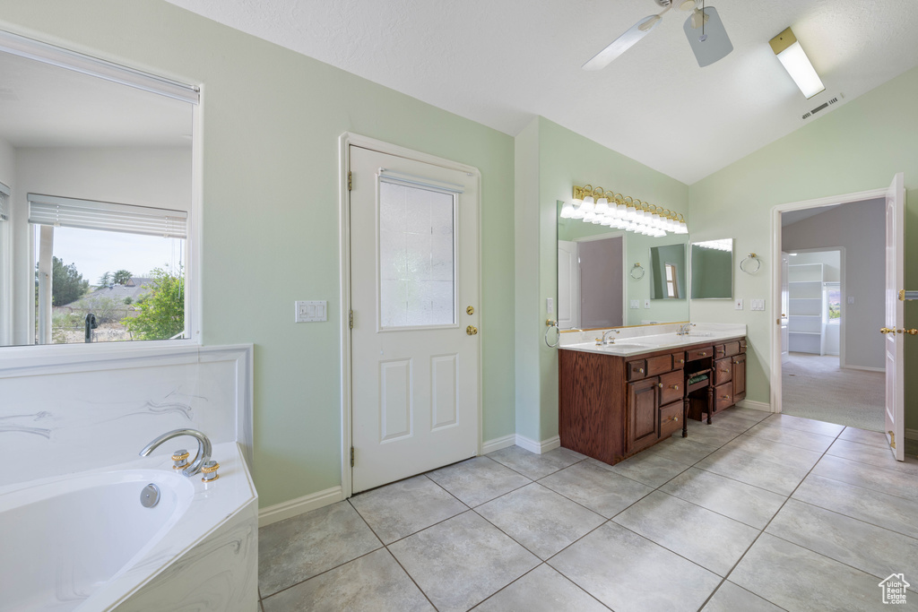 Photo 33 for MLS #2099747 at 1556 E Boulder Springs Rd