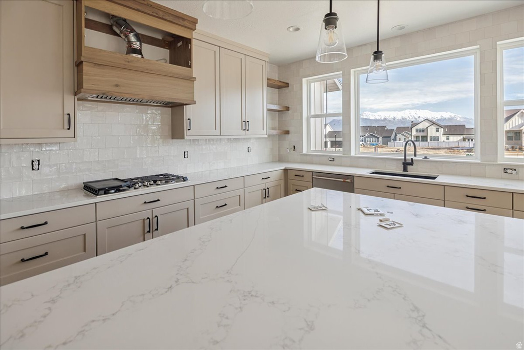 926 S MATHILDA DR #154 Saratoga Springs, UT 84045