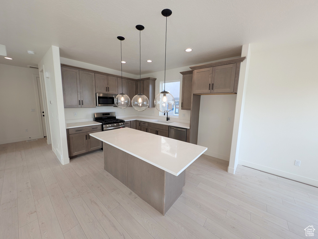 6908 W LAKE AVE #214 South Jordan, UT 84009