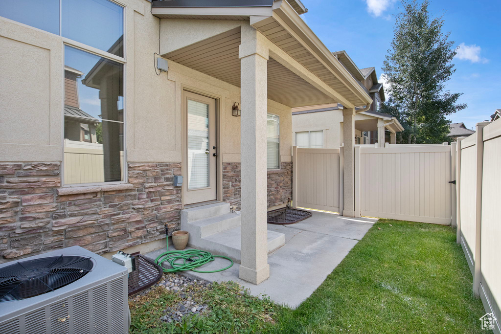 10428 S SAGE LUIGI CT South Jordan, UT 84009