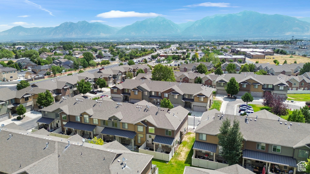 10428 S SAGE LUIGI CT South Jordan, UT 84009
