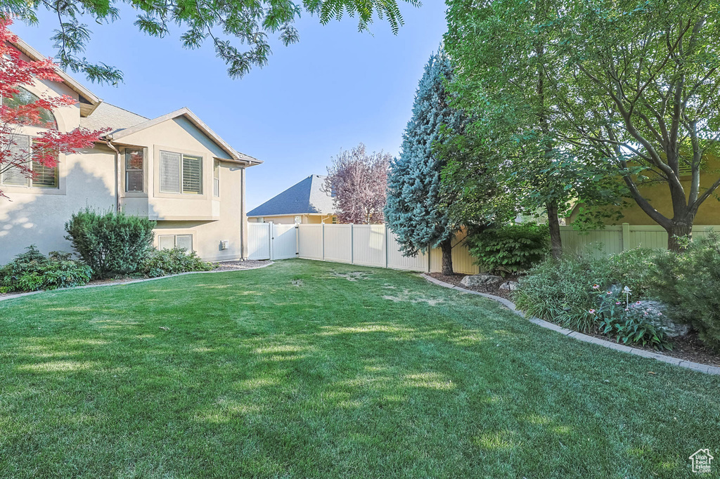 3289 N 1350 W Pleasant View, UT 84414