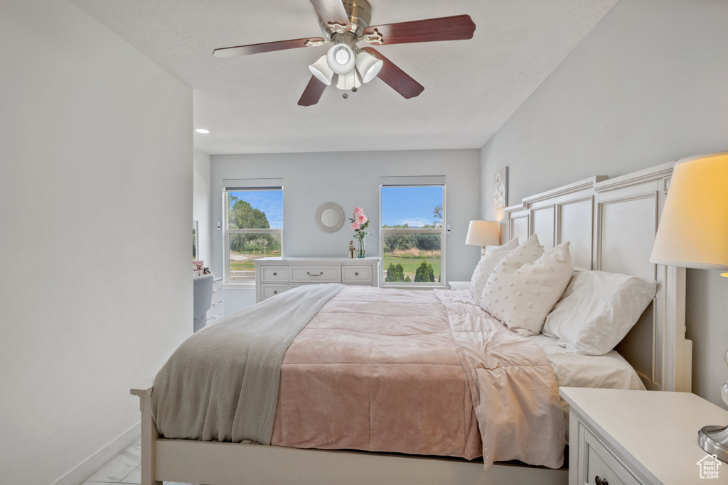 585 W LAKEVIEW DR Lehi, UT 84043