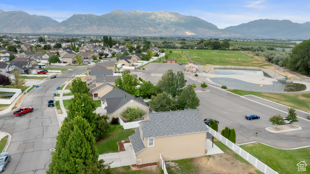 585 W LAKEVIEW DR Lehi, UT 84043