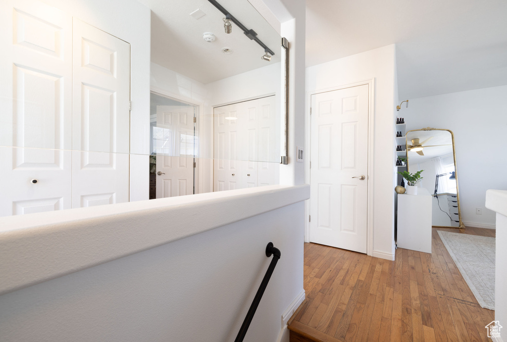 Photo 24 for MLS #2099765 at 157 E Flowerfield Dr