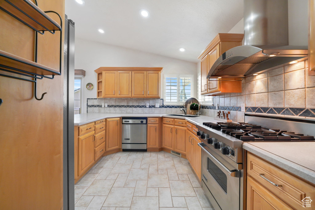 127 W HILL HAVEN DR Perry, UT 84302