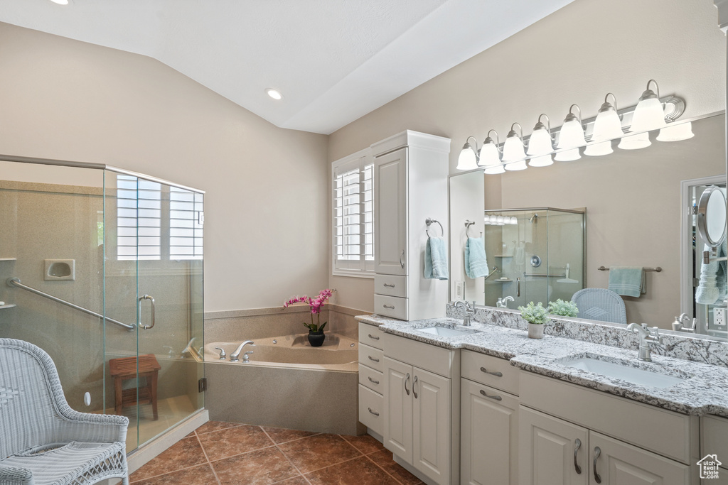 Photo 18 for MLS #2099774 at 1730 W Stonebridge Dr #35