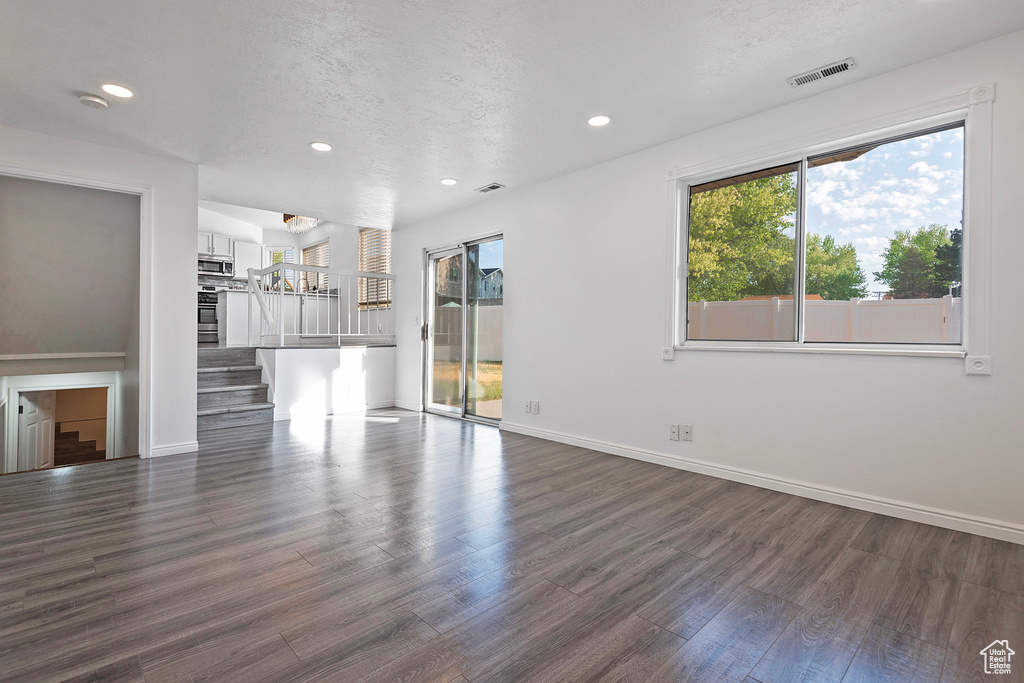 5963 S TARRAGON CT Kearns, UT 84118