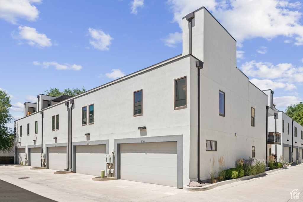 771 N MARMALADE LN Salt Lake City, UT 84103