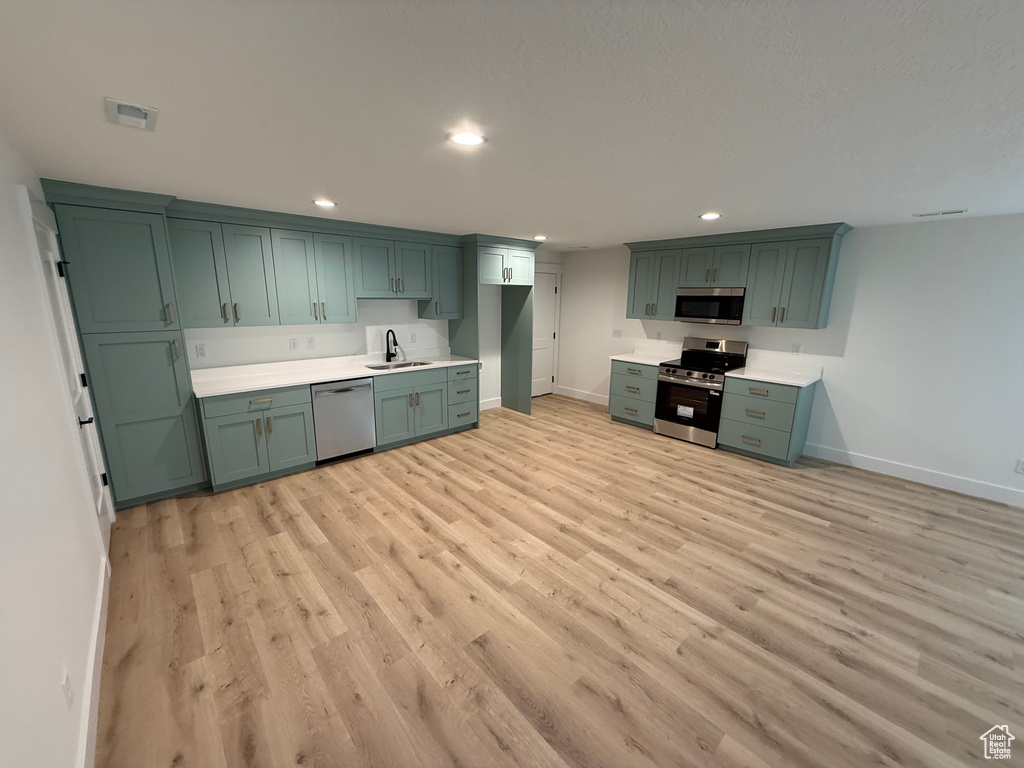 5212 N ROMA LN Stansbury Park, UT 84074