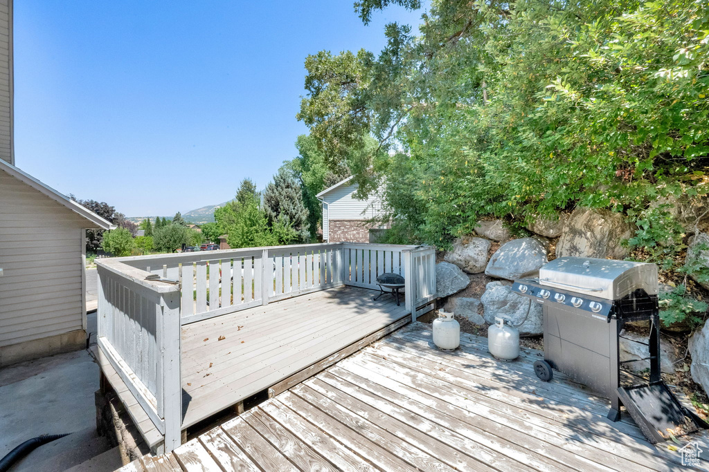 8065 S 2525 E South Weber, UT 84405