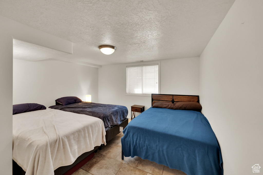 8065 S 2525 E South Weber, UT 84405
