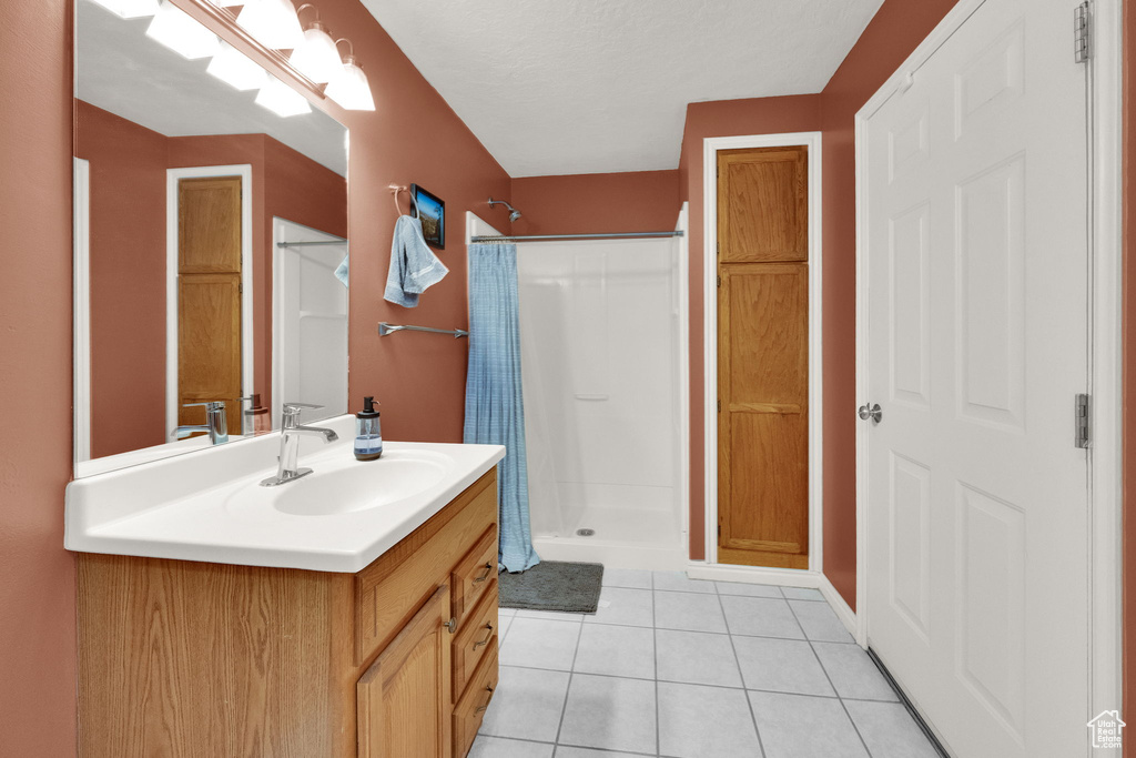 8065 S 2525 E South Weber, UT 84405