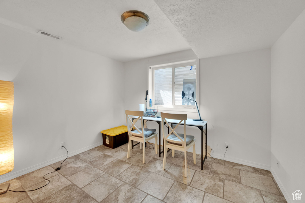 8065 S 2525 E South Weber, UT 84405