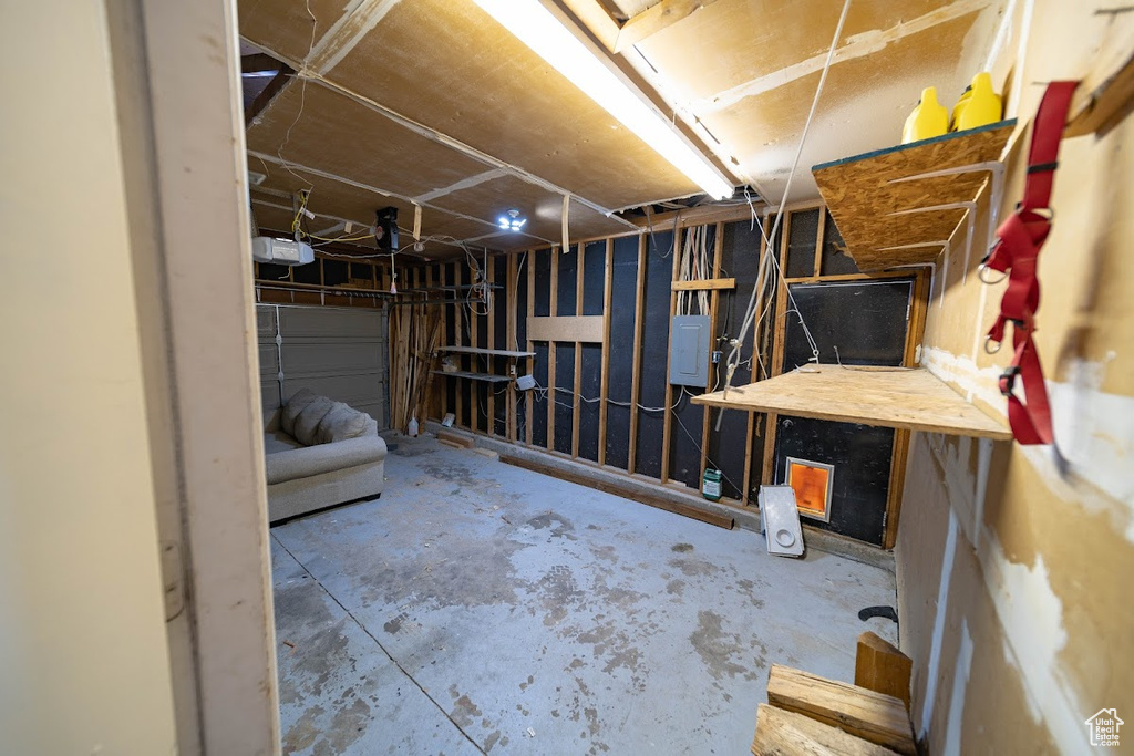 Photo 50 for MLS #2099788 at 703 N Windsor Cir
