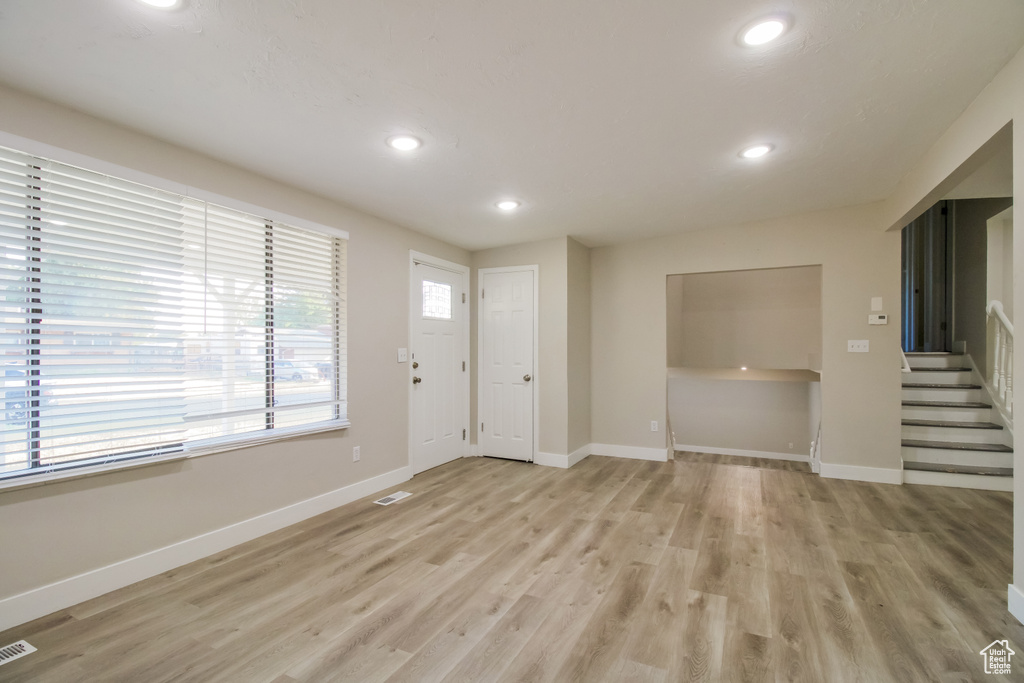 422 W 2125 N Sunset, UT 84015