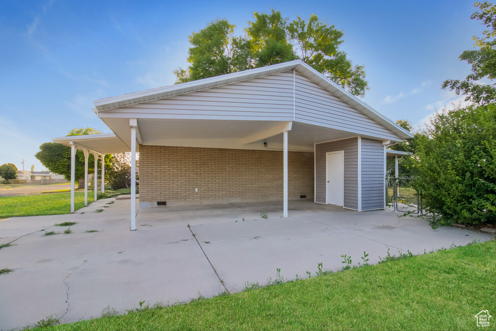 422 W 2125 N Sunset, UT 84015