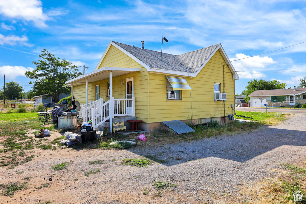 1038 W 800 N Clinton, UT 84015