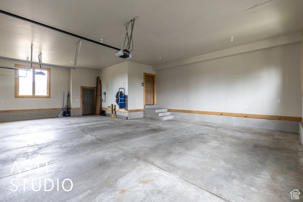 3700 N FOOTHILL LN Eden, UT 84310