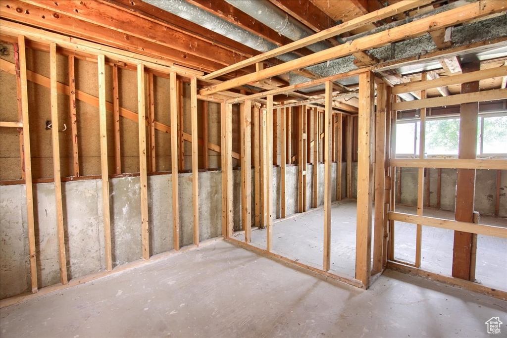 1546 E 700 S Clearfield, UT 84015