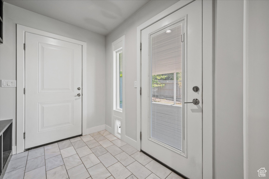 1938 E 7130 S Cottonwood Heights, UT 84121