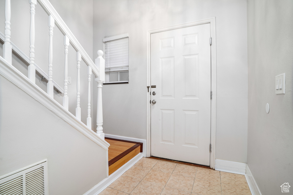 2414 S SHADY RED CT West Valley City, UT 84119
