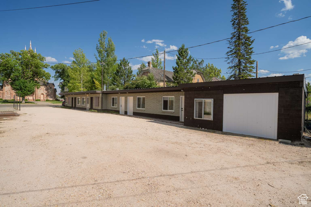 52 S MAIN ST Paris, ID 83261