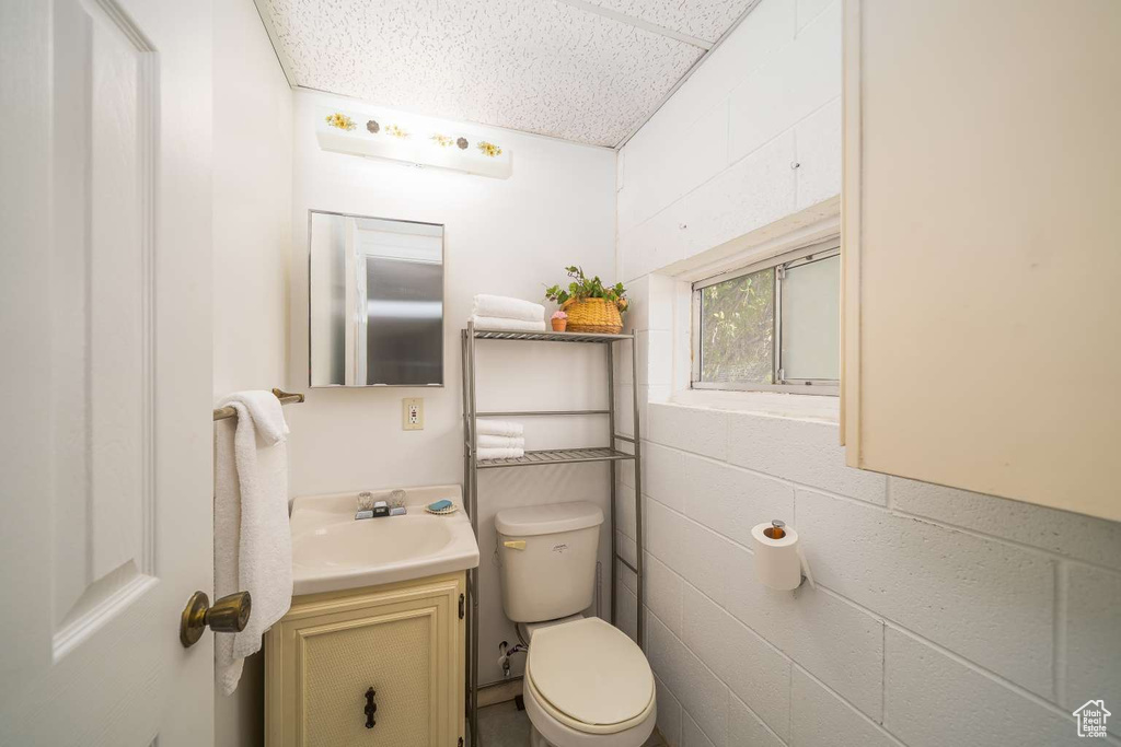 52 S MAIN ST Paris, ID 83261