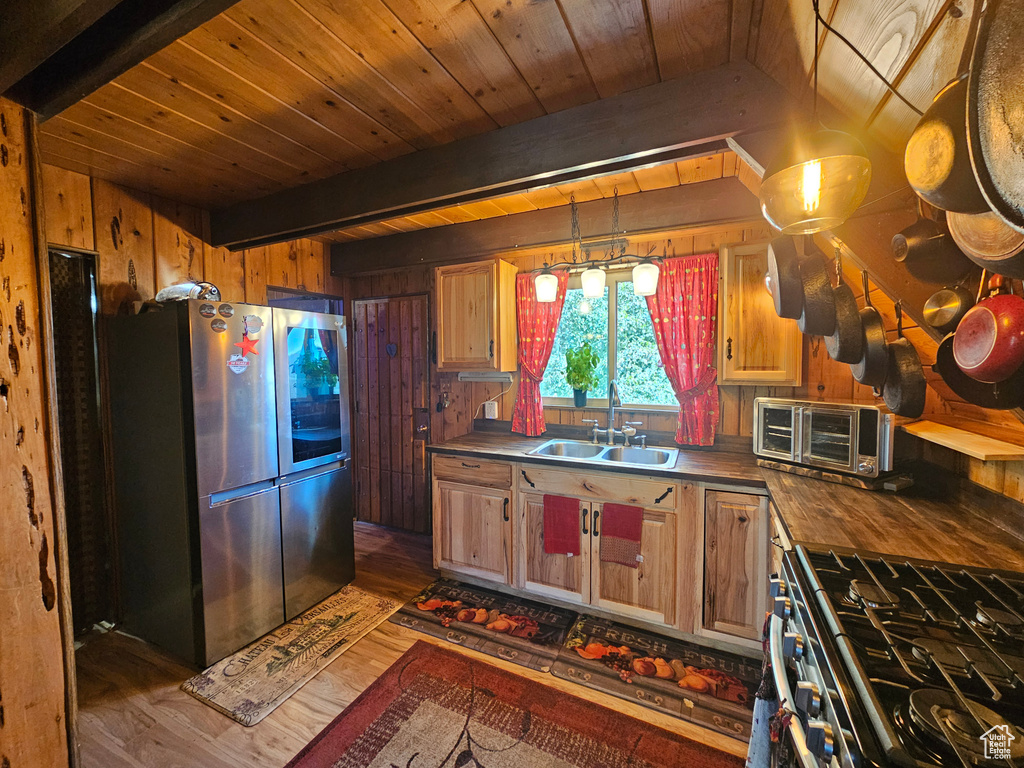 9173 E SOLDIER CREEK LANE #26B Daniel, UT 84032