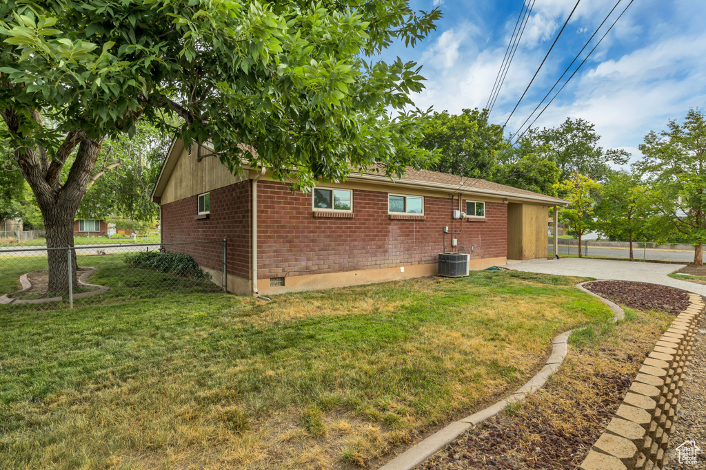 1603 DAVIS DR Layton, UT 84041
