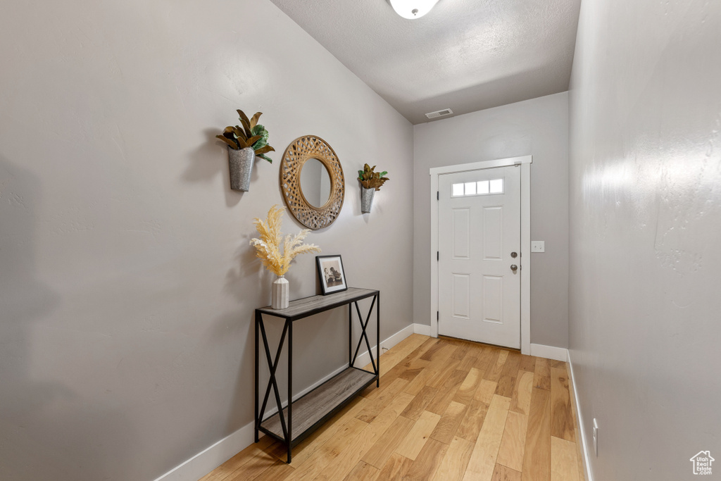 242 E BRIDGEWATER LN Saratoga Springs, UT 84045