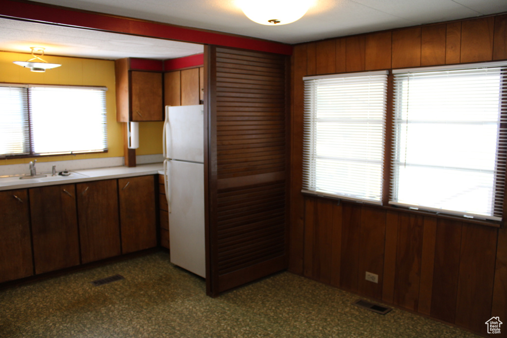 Photo 4 for MLS #2099880 at 1177 E La Contessa Dr