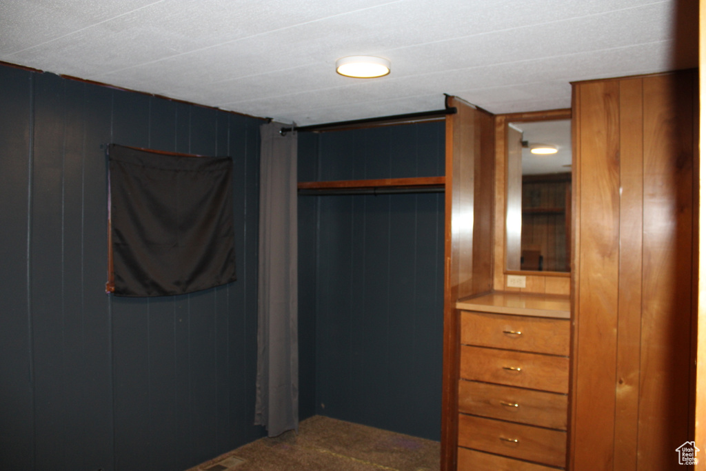 Photo 9 for MLS #2099880 at 1177 E La Contessa Dr