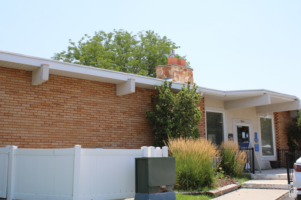 Photo 18 for MLS #2099880 at 1177 E La Contessa Dr