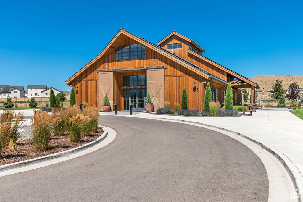 1561 E ERICKSON LN Eagle Mountain, UT 84005