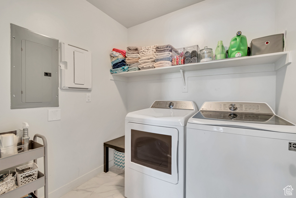 1561 E ERICKSON LN Eagle Mountain, UT 84005